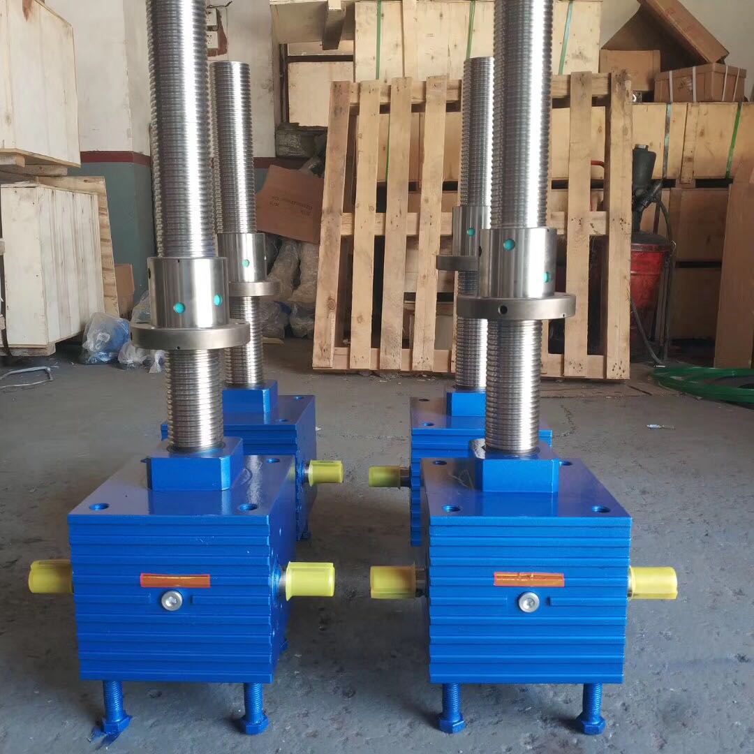 滚珠丝杆升降机